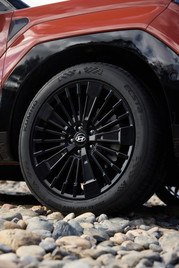 لاستیک کومهو 255/45ZR20 105W XL مدل Ecsta PS71  